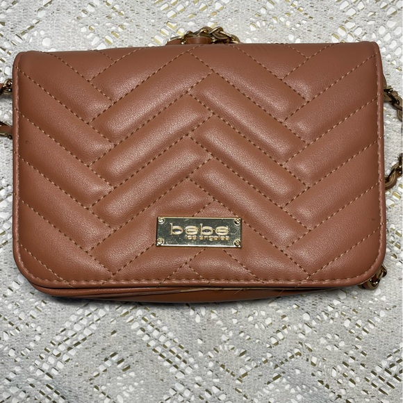 Bebe Los Angeles Sophia Gold chain link Crossbody Small Dark Blush Purse - Picture 9 of 9